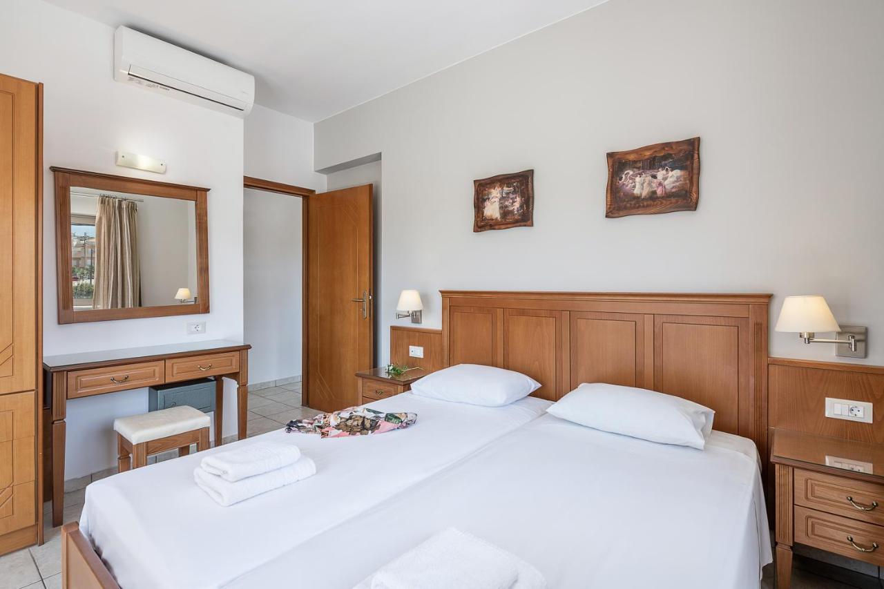 Nektar Beach Hotel Stalos Ngoại thất bức ảnh