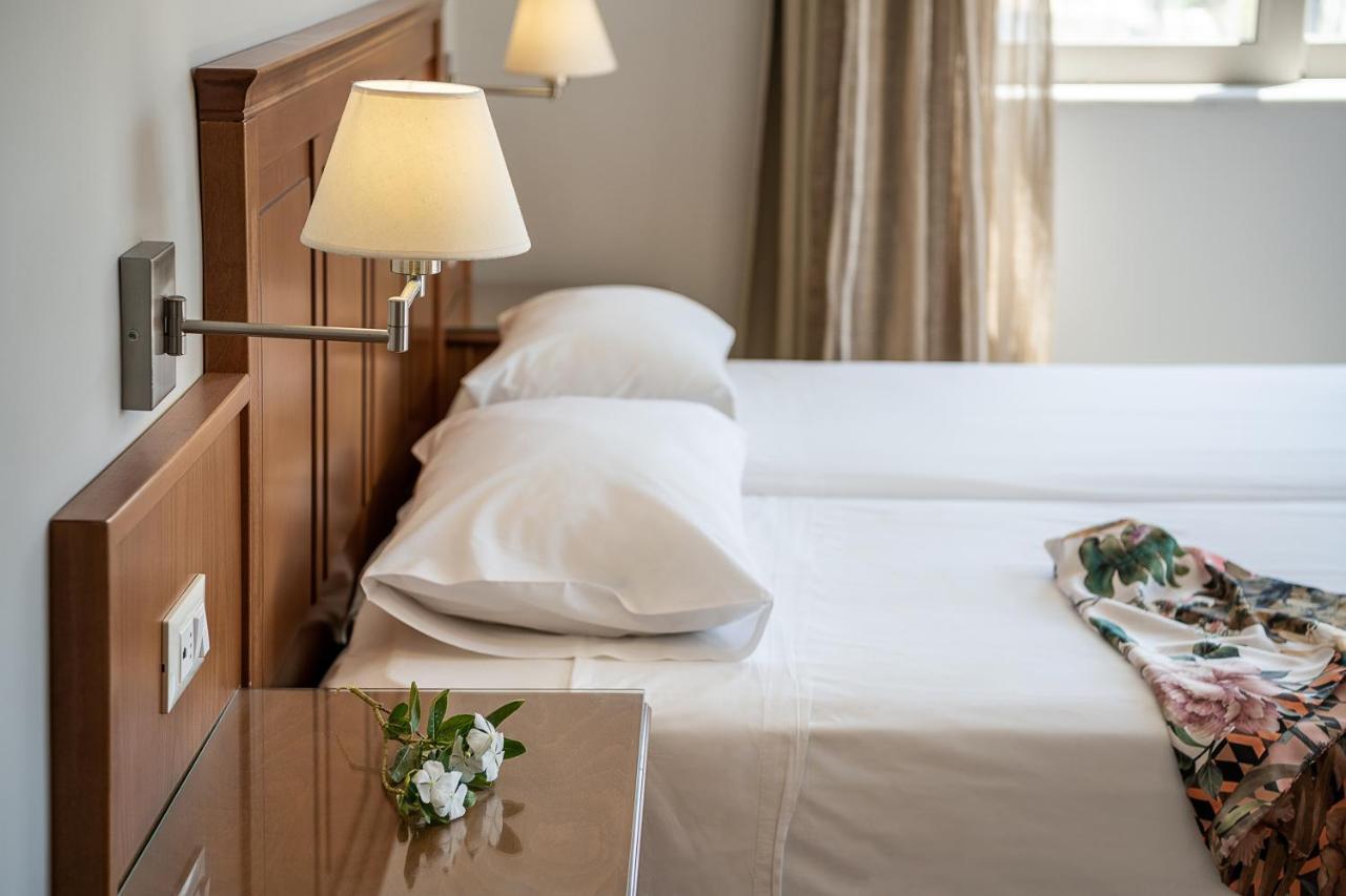 Nektar Beach Hotel Stalos Ngoại thất bức ảnh