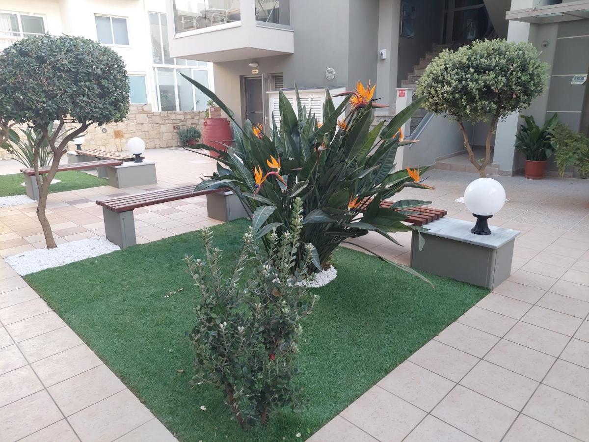 Nektar Beach Hotel Stalos Ngoại thất bức ảnh